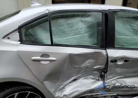 2020 Toyota Corolla Se z USA, uszkodzony, nr VIN JTDS4RCE3LJ004907